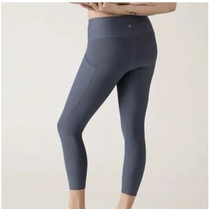 Athleta Gray Interval Leggings Size M